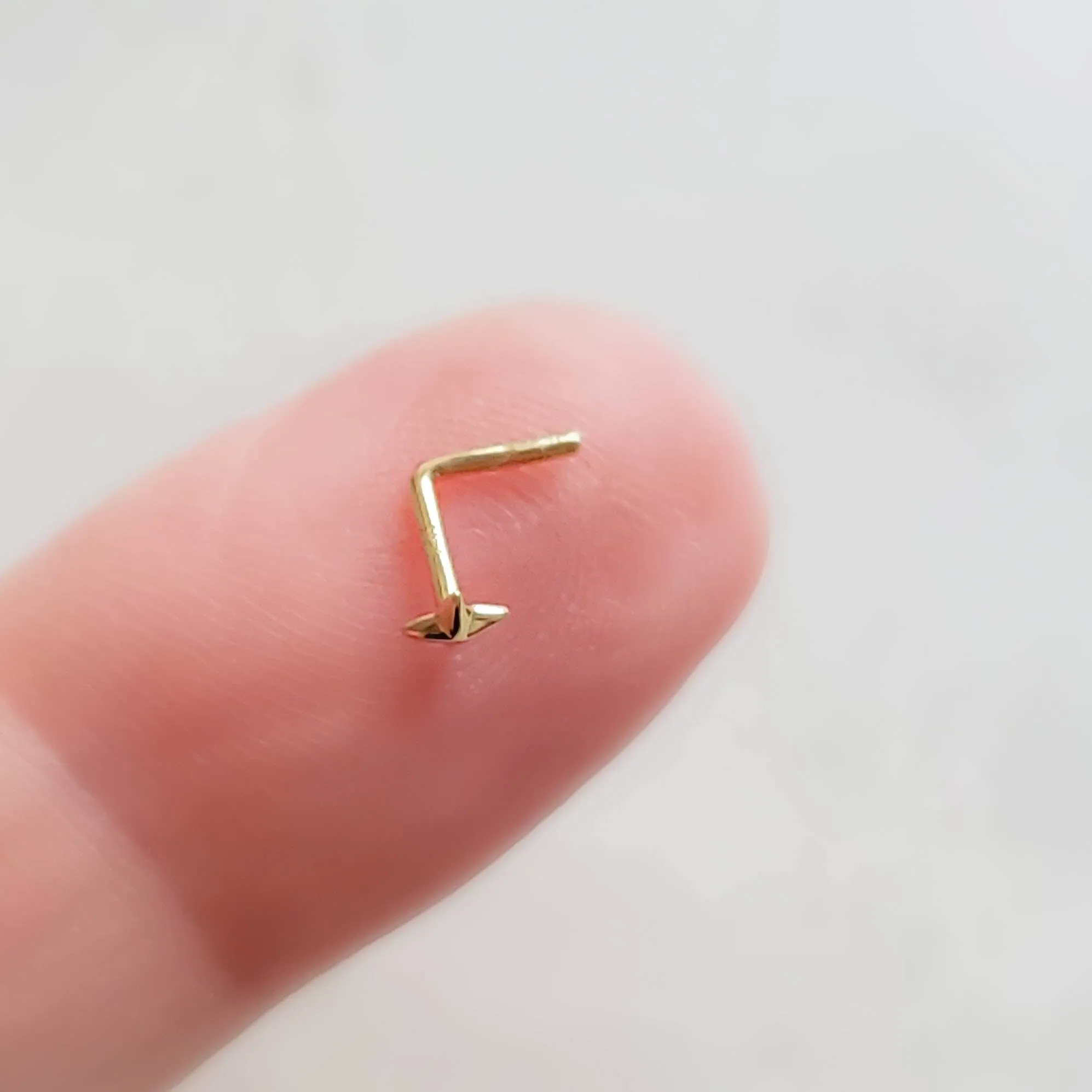 14K Gold Star Nose Stud