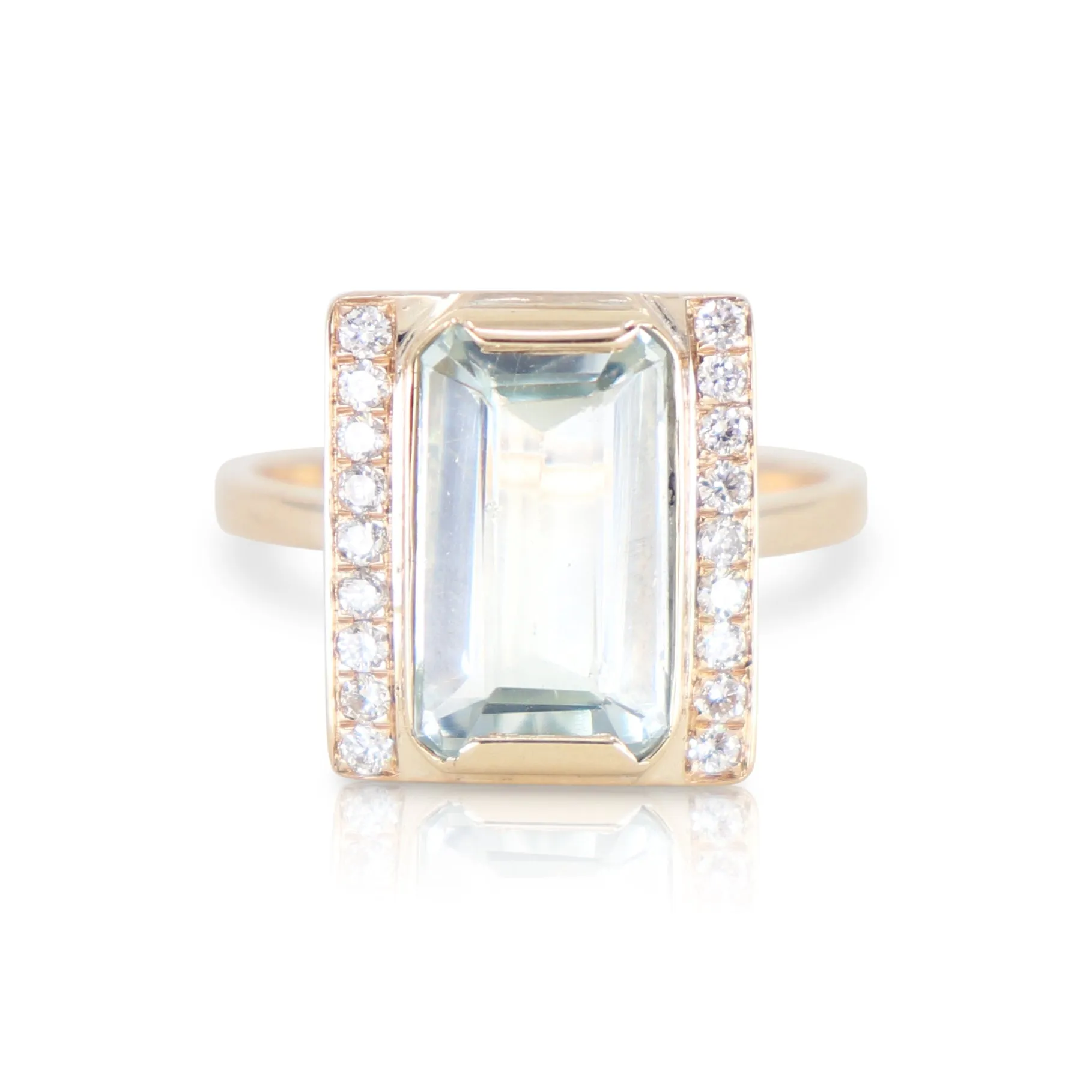 Aquamarine and diamond baguette ring