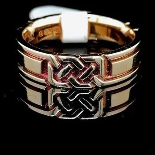 Gents Celtic Design Wedding Band