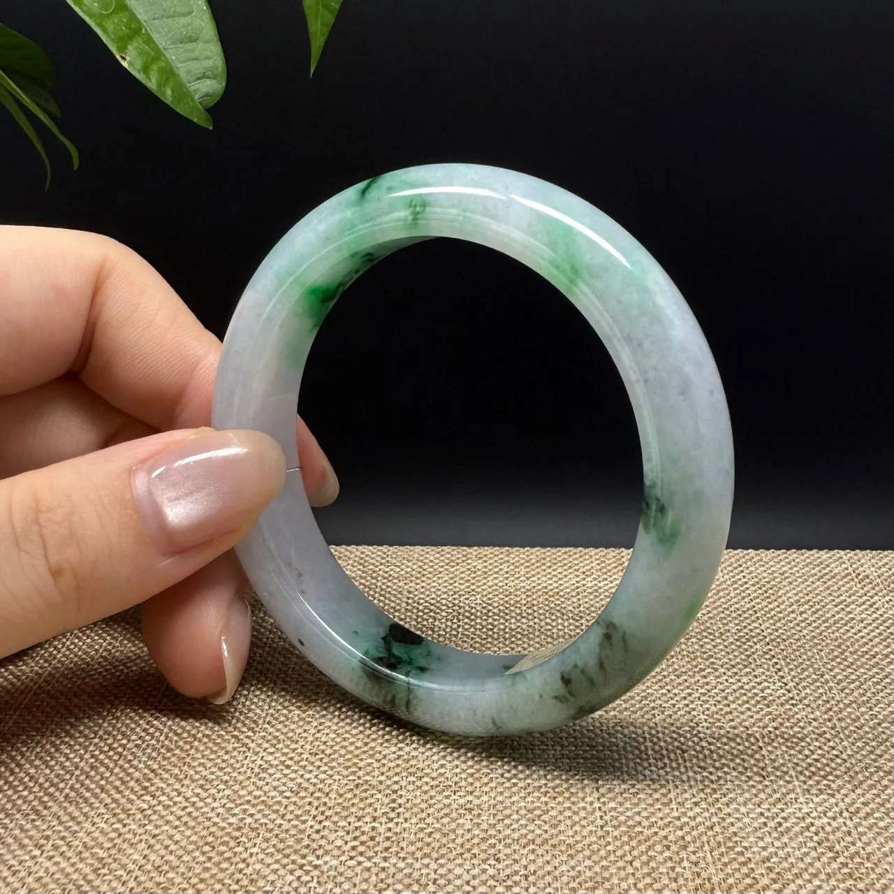 Genuine Burmese Green Jade Jadeite Bangle Bracelet ( 52.5mm )