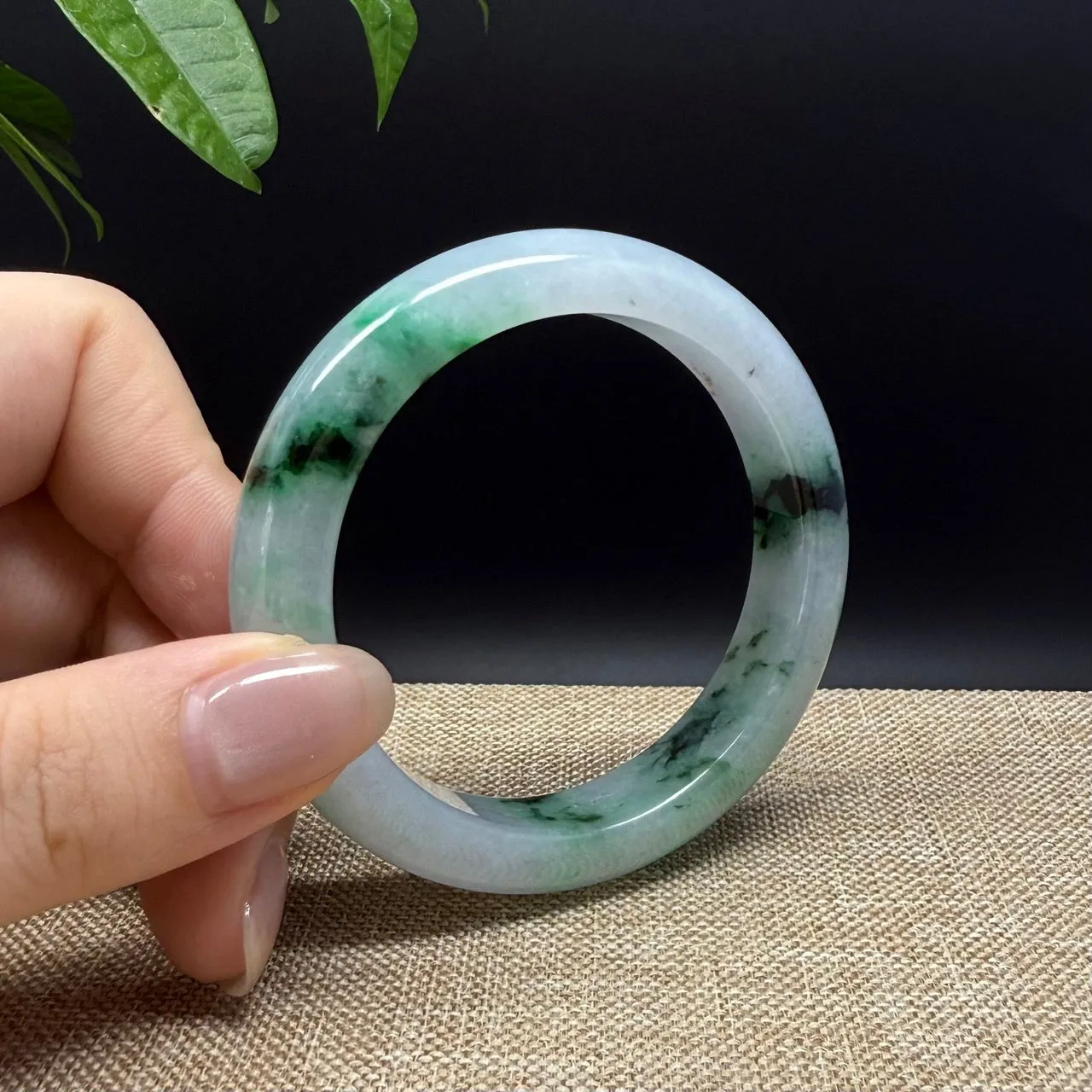 Genuine Burmese Green Jade Jadeite Bangle Bracelet ( 52.5mm )