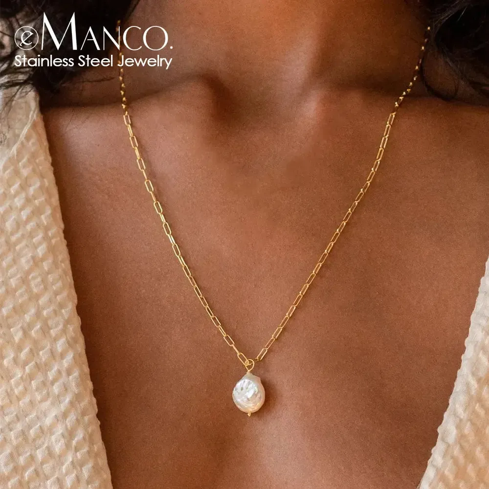 Luxurious Rectangle Link Chain Fresh Water Pearl Necklace