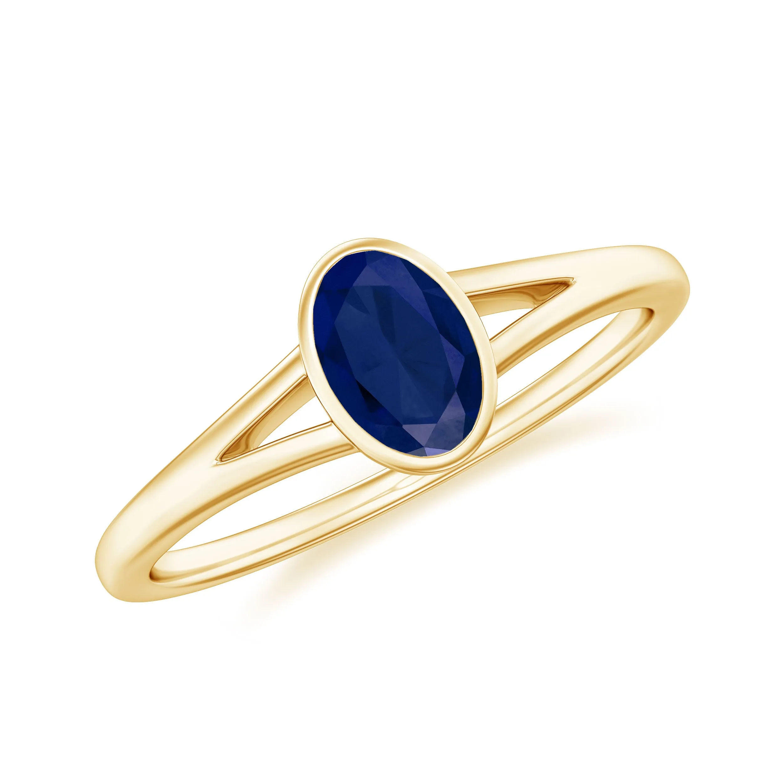 Oval Blue Sapphire Solitaire Engagement Ring in Split Shank