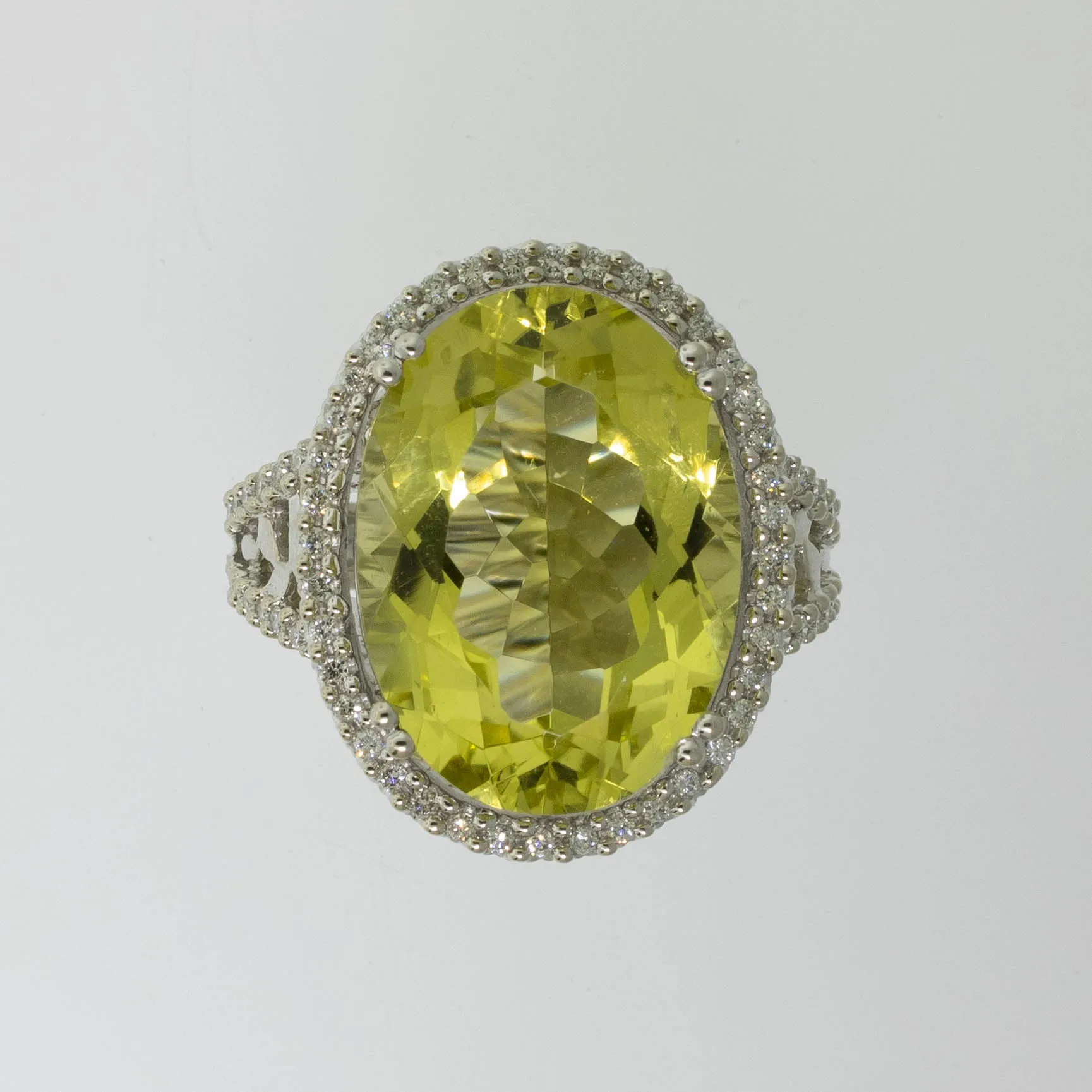 Pre-Owned 14K White Gold Lemon Quartz & Diamond Ring 11CT, Size 6-3/8, 6 DWT