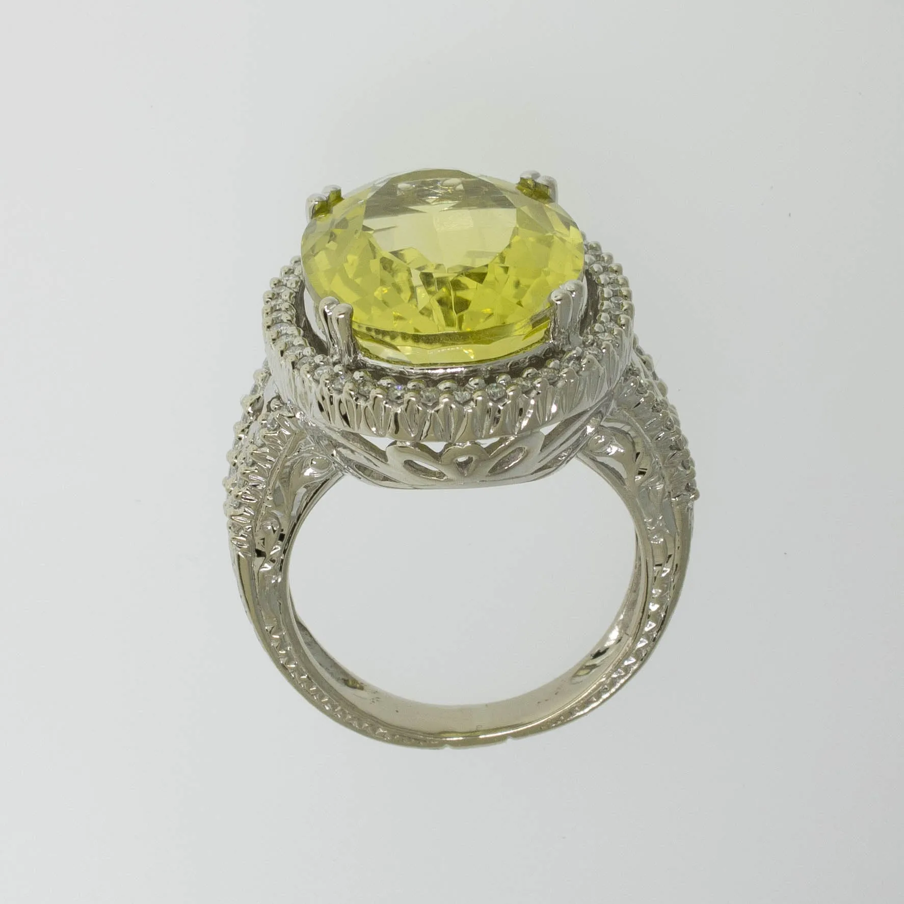 Pre-Owned 14K White Gold Lemon Quartz & Diamond Ring 11CT, Size 6-3/8, 6 DWT