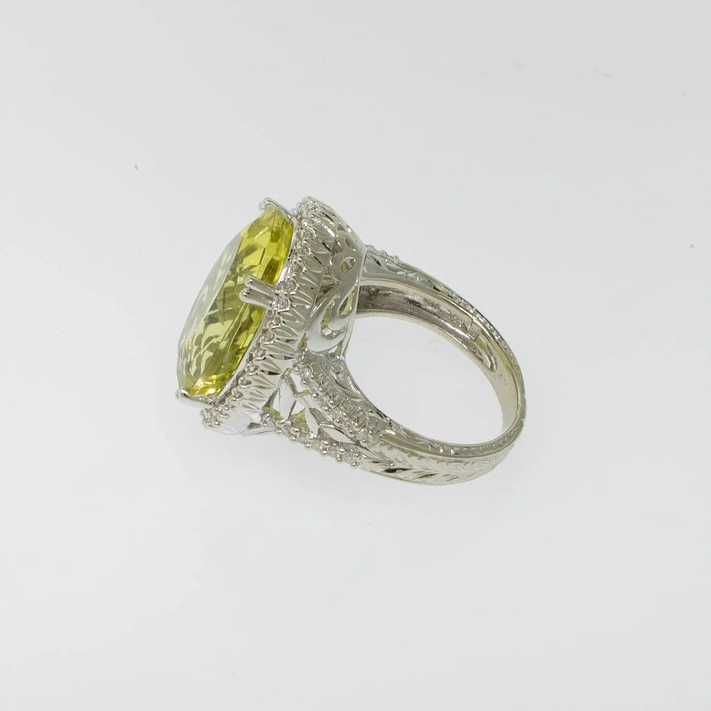 Pre-Owned 14K White Gold Lemon Quartz & Diamond Ring 11CT, Size 6-3/8, 6 DWT