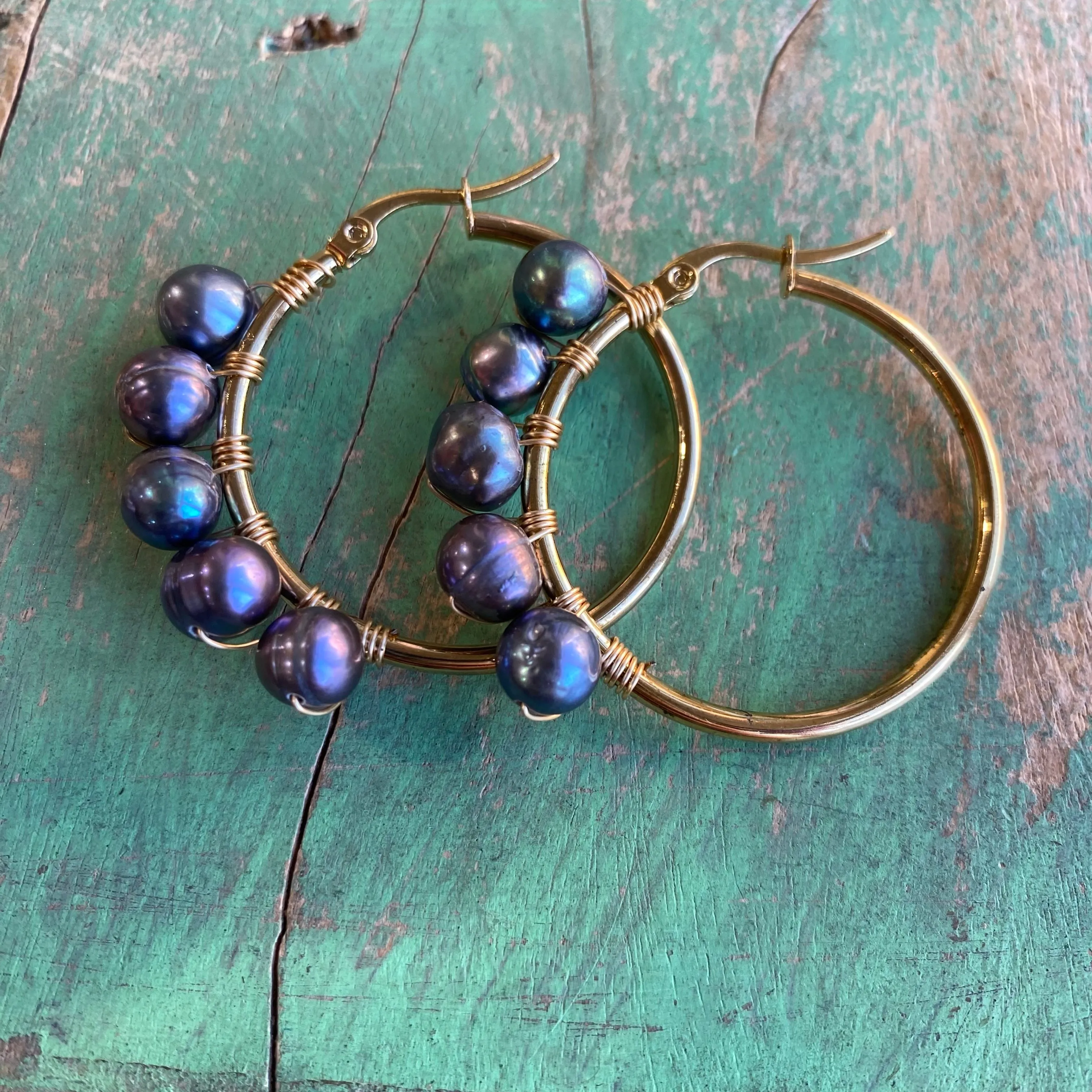 Pretty Pearl Gold Hoop Earrings