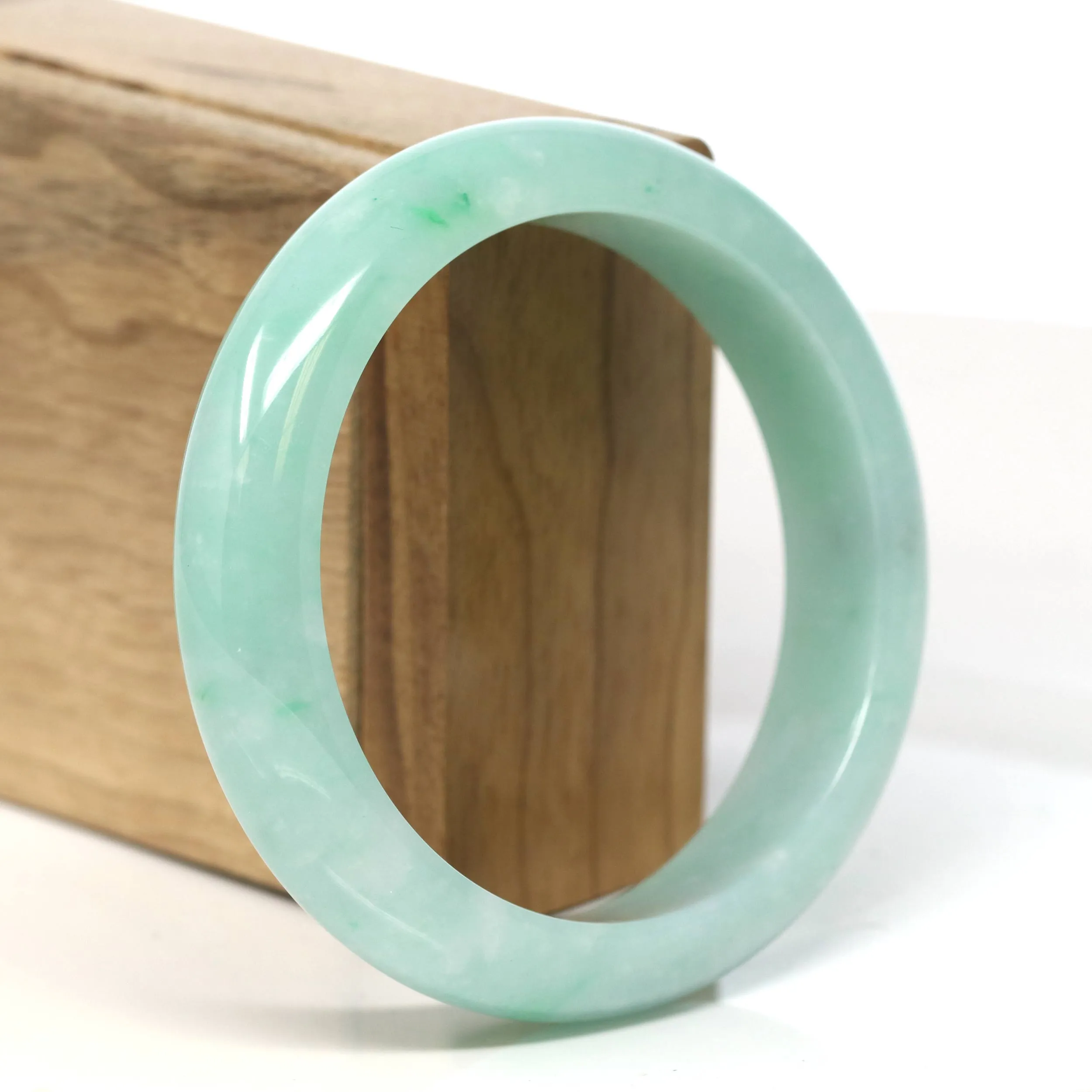 "Classic Princess Half Round" Apple Green Jadeite Jade Bangle (59 mm) #T500