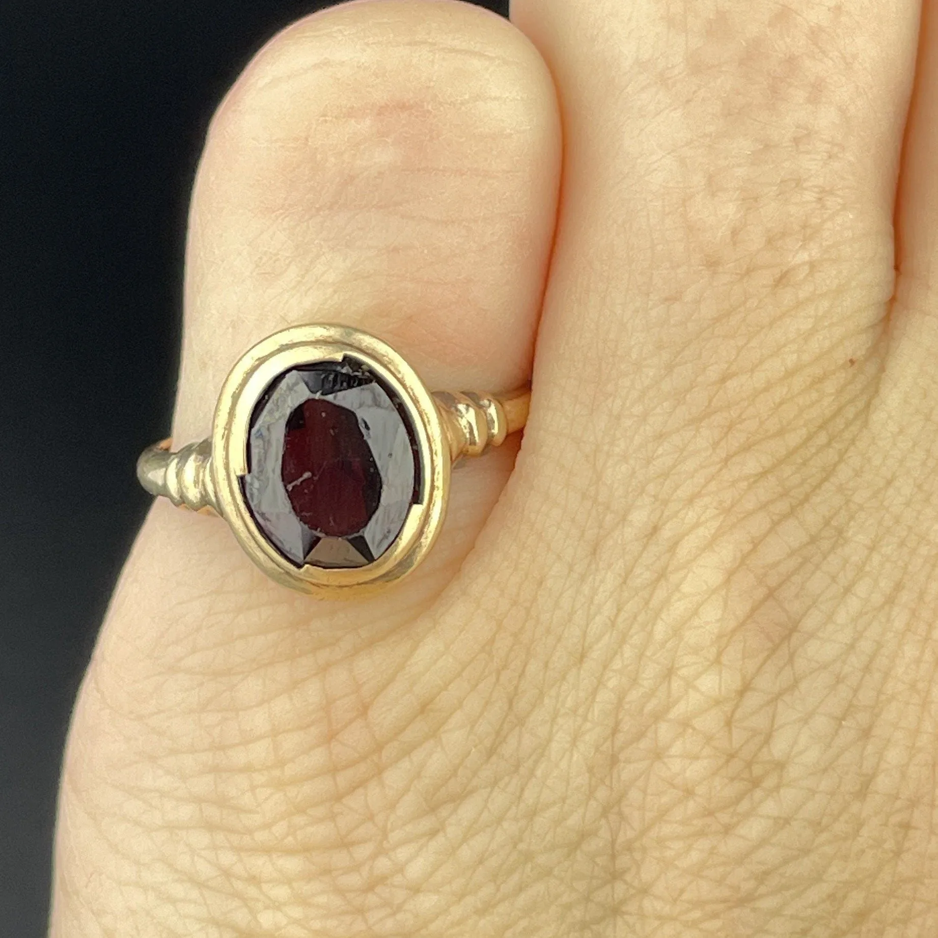 Vintage 10K Gold Garnet Solitaire Engagement Ring, Sz 4 3/4