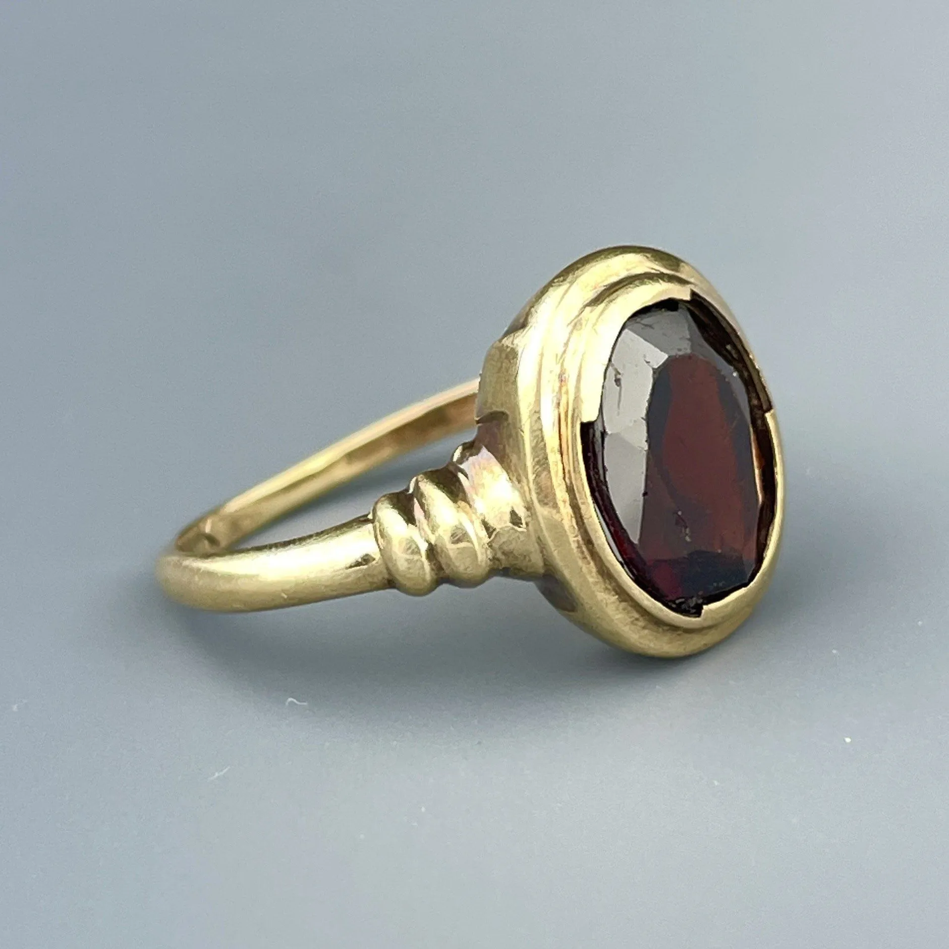 Vintage 10K Gold Garnet Solitaire Engagement Ring, Sz 4 3/4